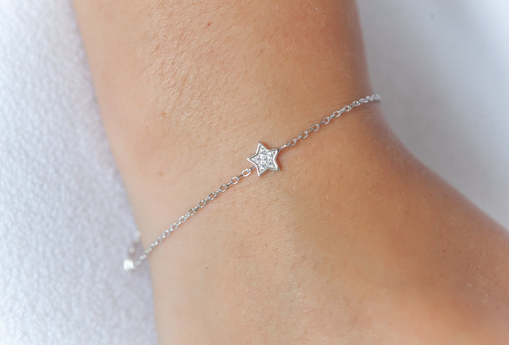 Armband mit Stern mit Strass besetzt aus Silber | Shop Nory