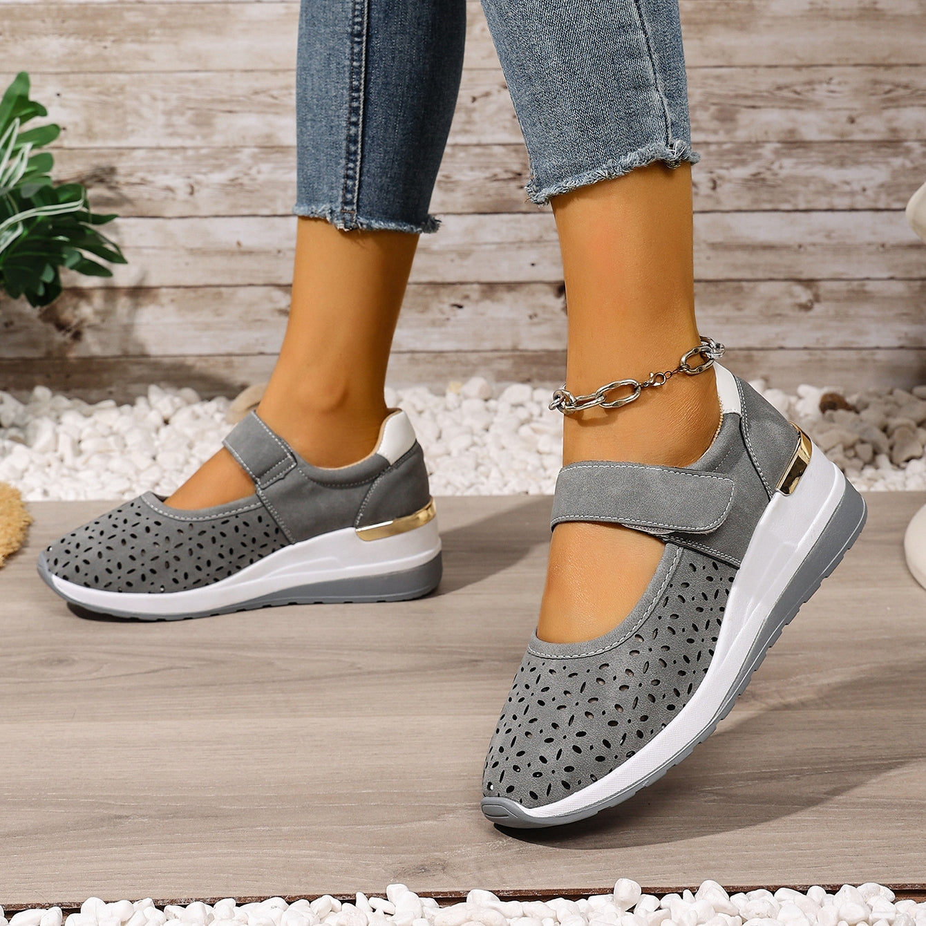 stilvolle orthopädische Turnschuhe mit atmungsaktivem Design