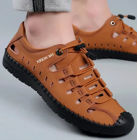 Outdoor Aviator Sandalen aus Leder mit gewickelter Zehe