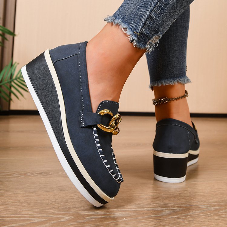 Orthopädische Slipper mit dicker Sohle und Ketten