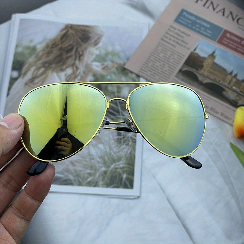 Klassische Aviator-Sonnenbrille mit Goldenem Rahmen für Damen