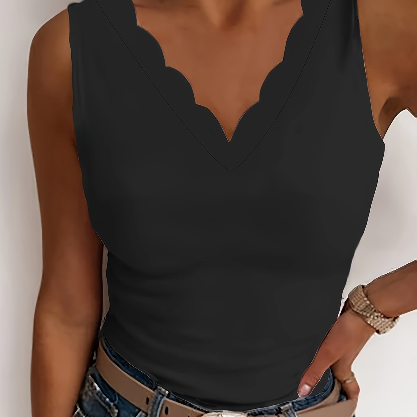 Tank Top mit V-Ausschnitt und Wellenschliff Stilvoll und Bequem für Den Sommer