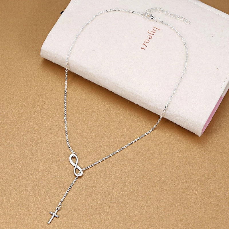 Klassische Infinity Quaste Kreuz Anhänger Halskette | Shop Nory