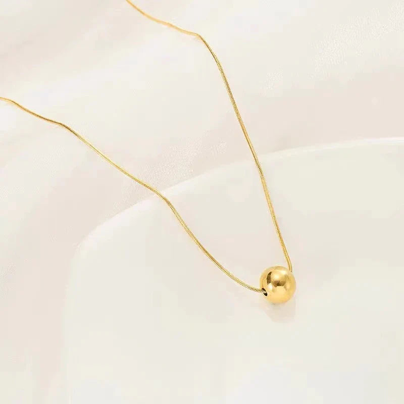 Classic Ball Titanstahl Anhänger Halskette | Shop Nory