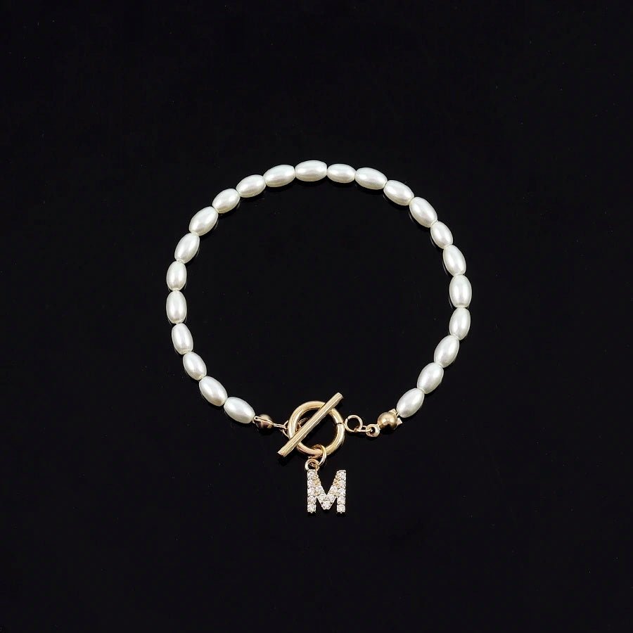 Klassische Perlenverschluss Buchstabeninitialen Armbänder