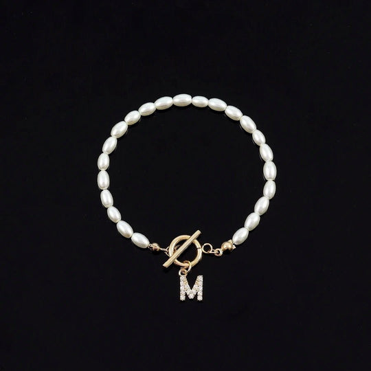 Klassische Perlenverschluss Buchstabeninitialen Armbänder