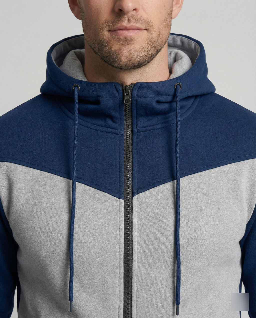 Herren Trainingsanzug mit Kapuze und Jogginghose