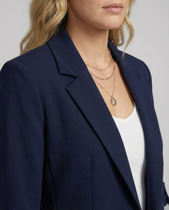Eleganter Business Longblazer Mit
