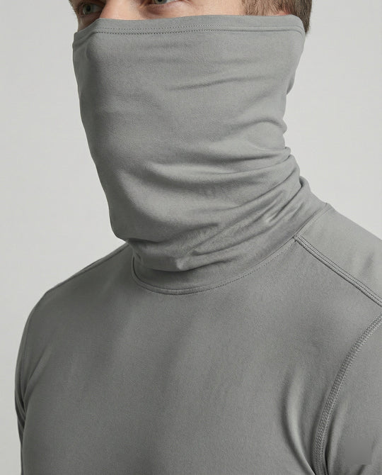 Herren Funktionsshirt mit hohem Kragen und innovativem Feuchtigkeitsmanagement