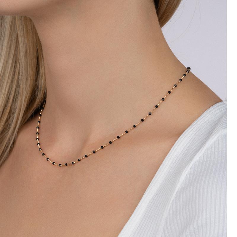 Kette mit schwarzen Perlen  - 16K vergoldet | Shop Nory