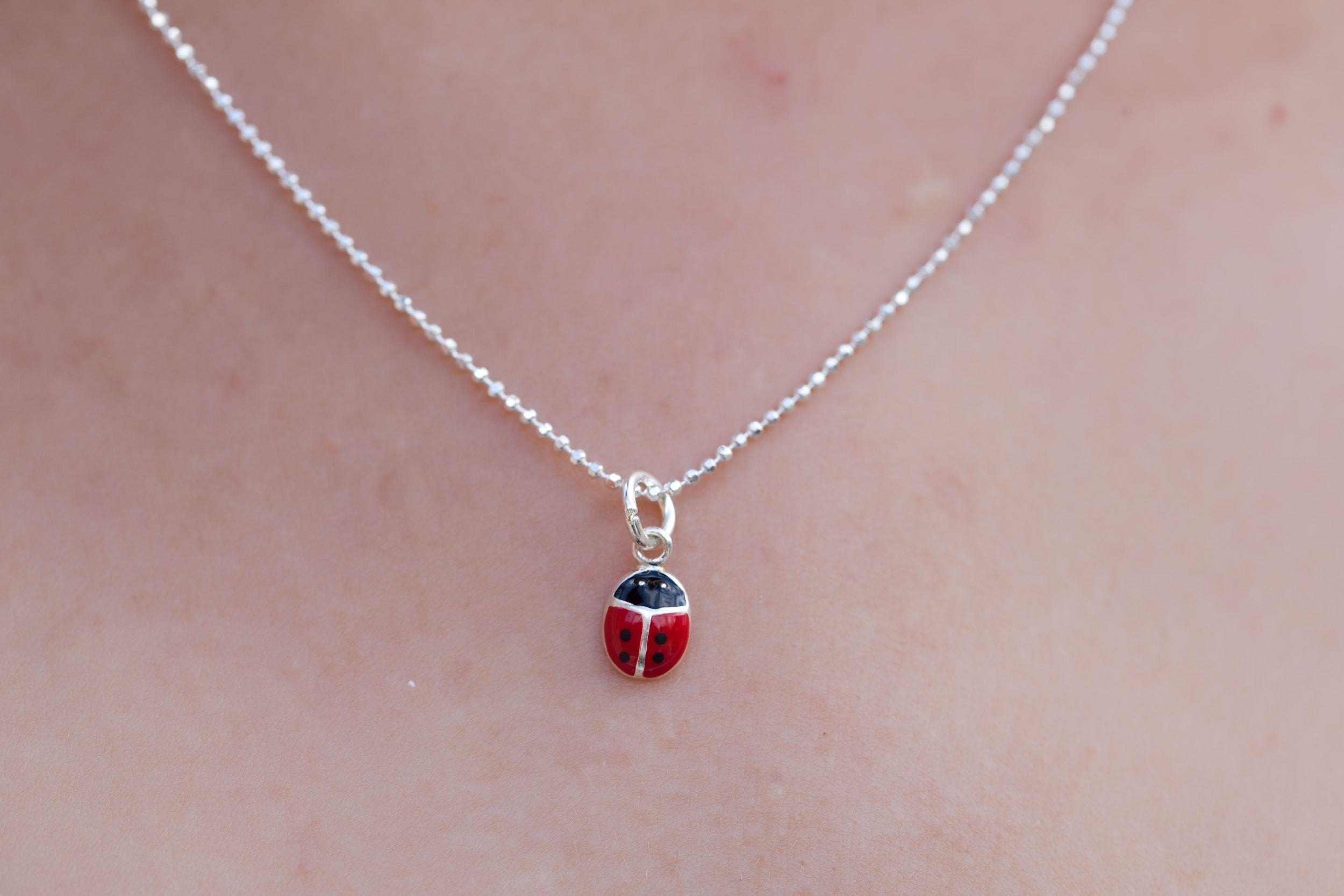 Kette mit Marienkäfer aus Silber - Kinderkette | Shop Nory