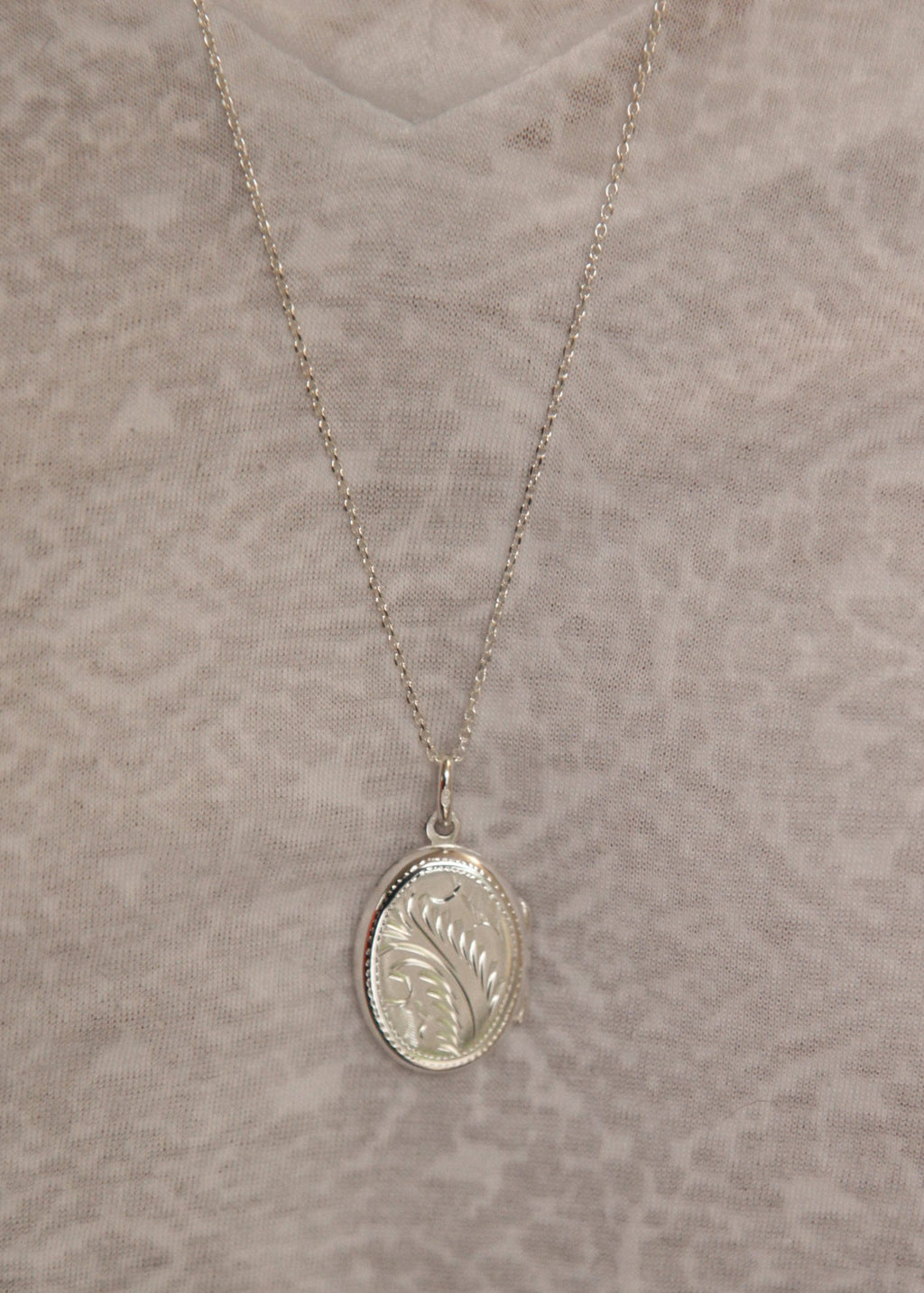 Lange Kette mit Foto Medaillon aus Silber | Shop Nory