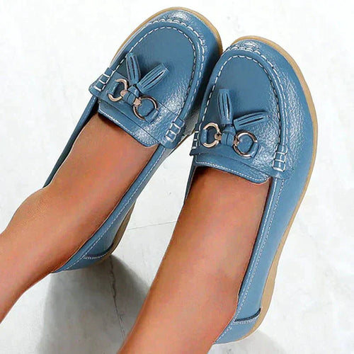 Trendige und orthopädische Loafer