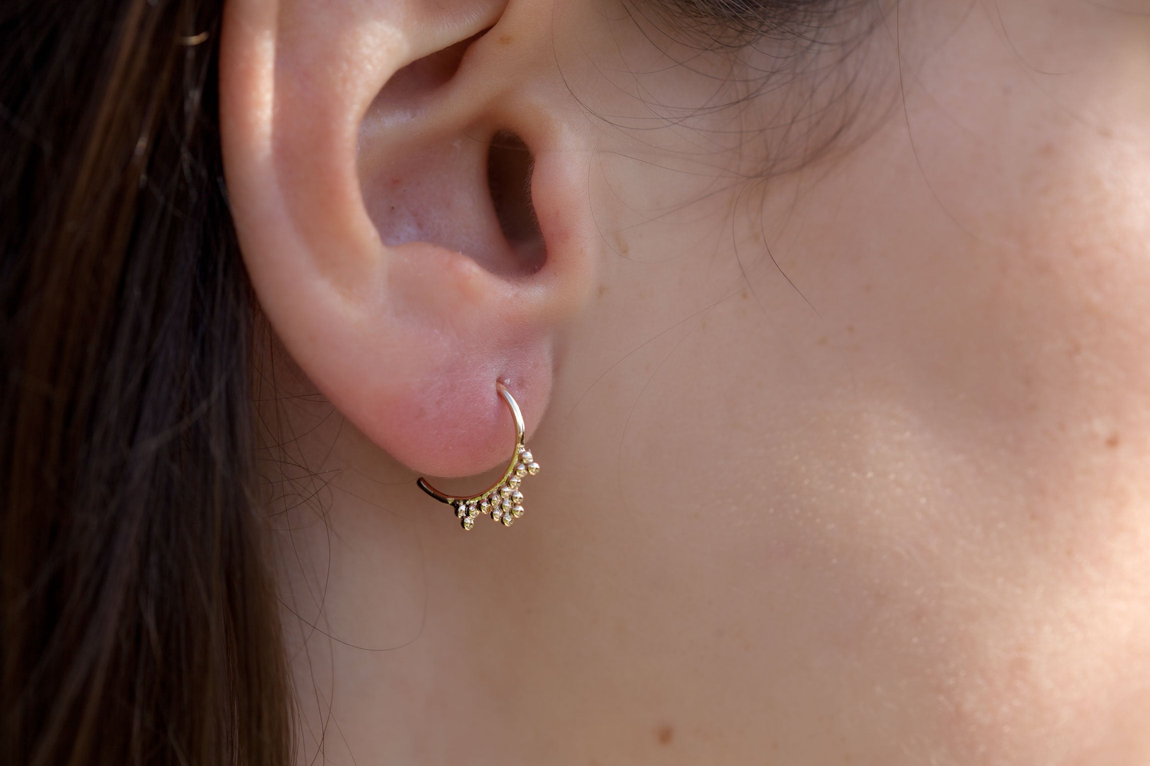 Wunderschöne Creolen | 16Karat vergoldet | Shop Nory