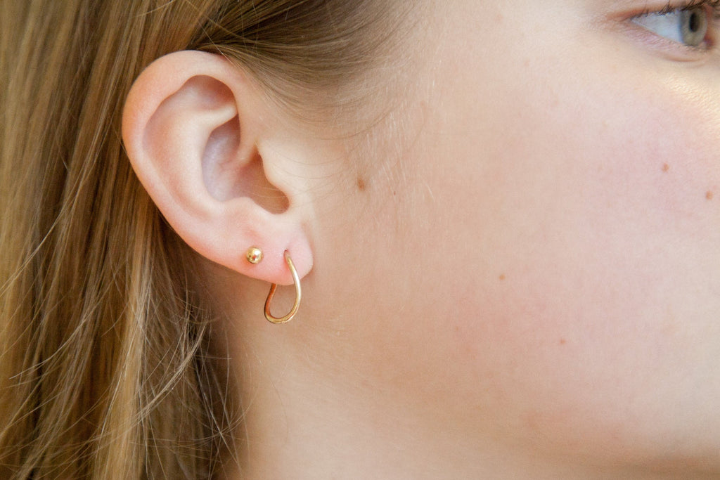 Infinity Creolen – Vergoldet | Symbol für Ewigkeit & Eleganz | Shop Nory