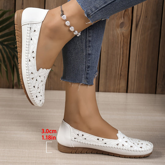 Blumige perforierte Loafer
