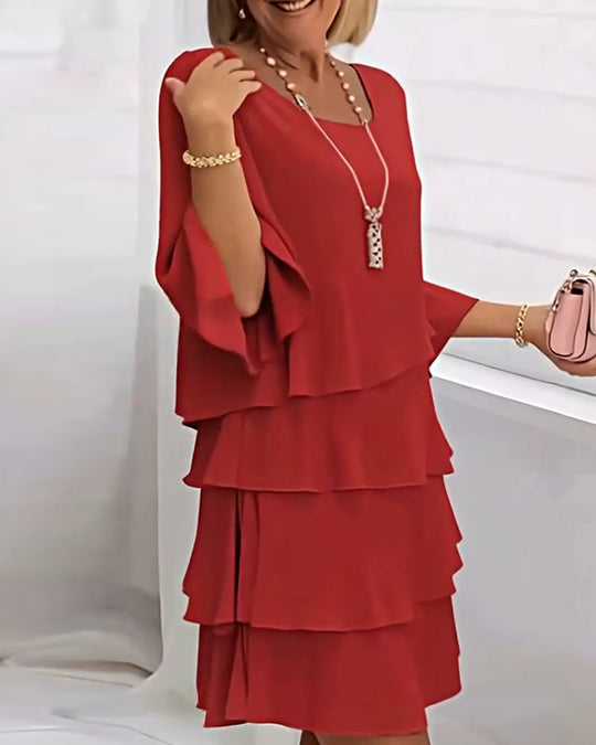 Einfarbiges Kleid mit Dreiviertelärmeln