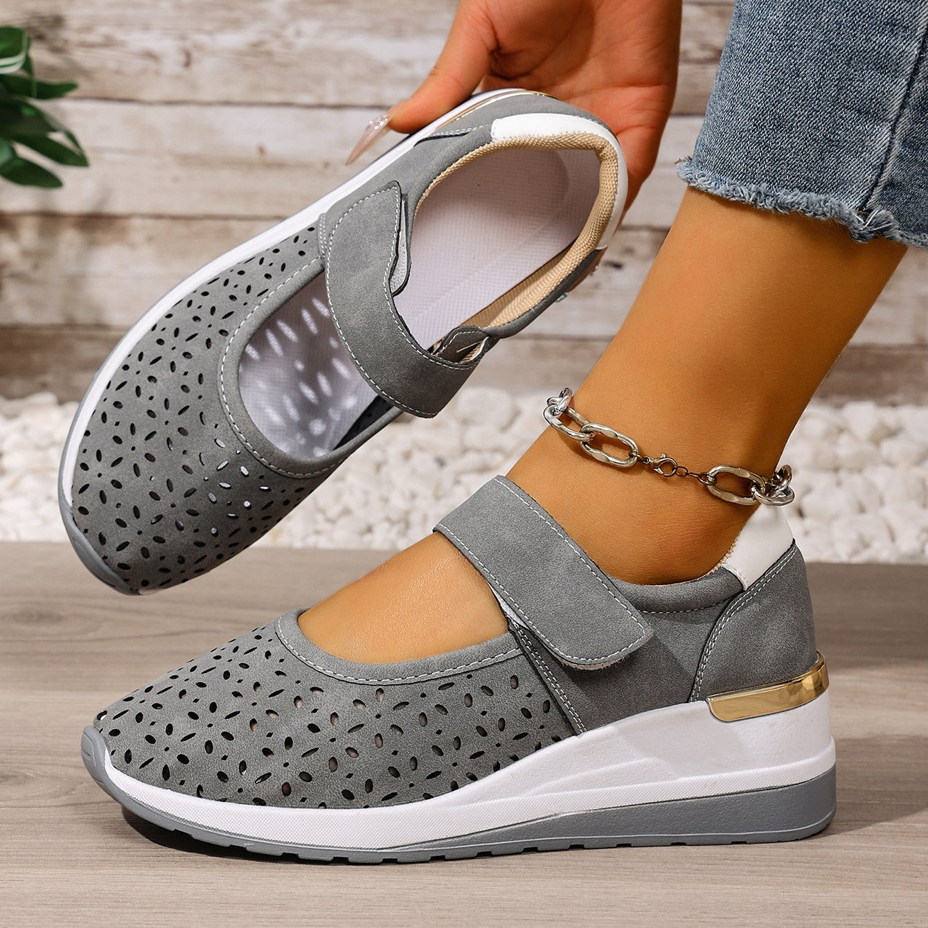 stilvolle orthopädische Turnschuhe mit atmungsaktivem Design
