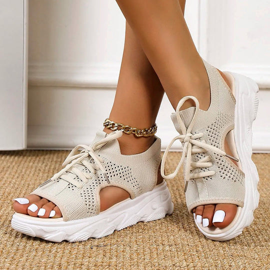 Orthopädische Plateausandalen