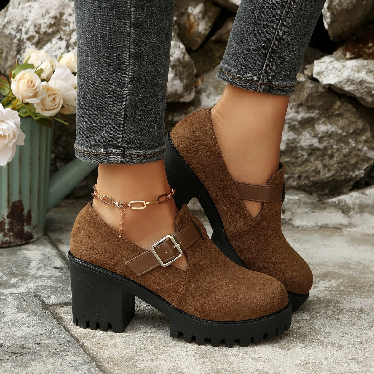 Modische Ankle Boots mit Blockabsatz