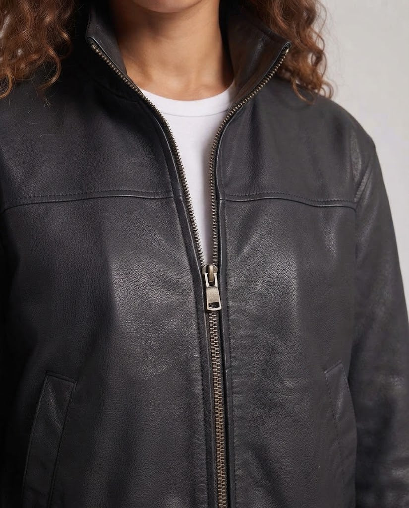 Damen Kurzjacke im Bomberstil aus weichem Lammnappa mit hohem Stehkragen Shop Nory