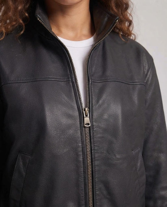 Damen Kurzjacke im Bomberstil aus weichem Lammnappa mit hohem Stehkragen Shop Nory