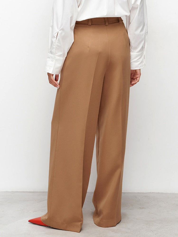Hose mit hoher Taille und weitem Bein