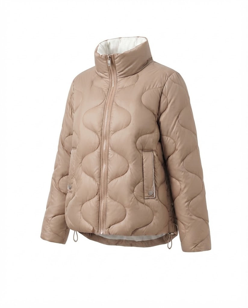 Damen Nano Kurze Gepolsterte Wellenstepp-Puffjacke mit Ergonomischem Stehkragen und Seitlichem Kordelzug