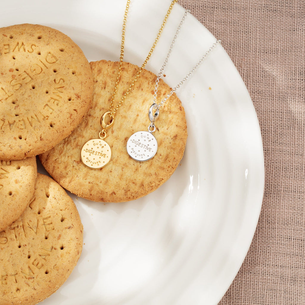 Silber Digestive Biscuit Charm Halskette | Shop Nory
