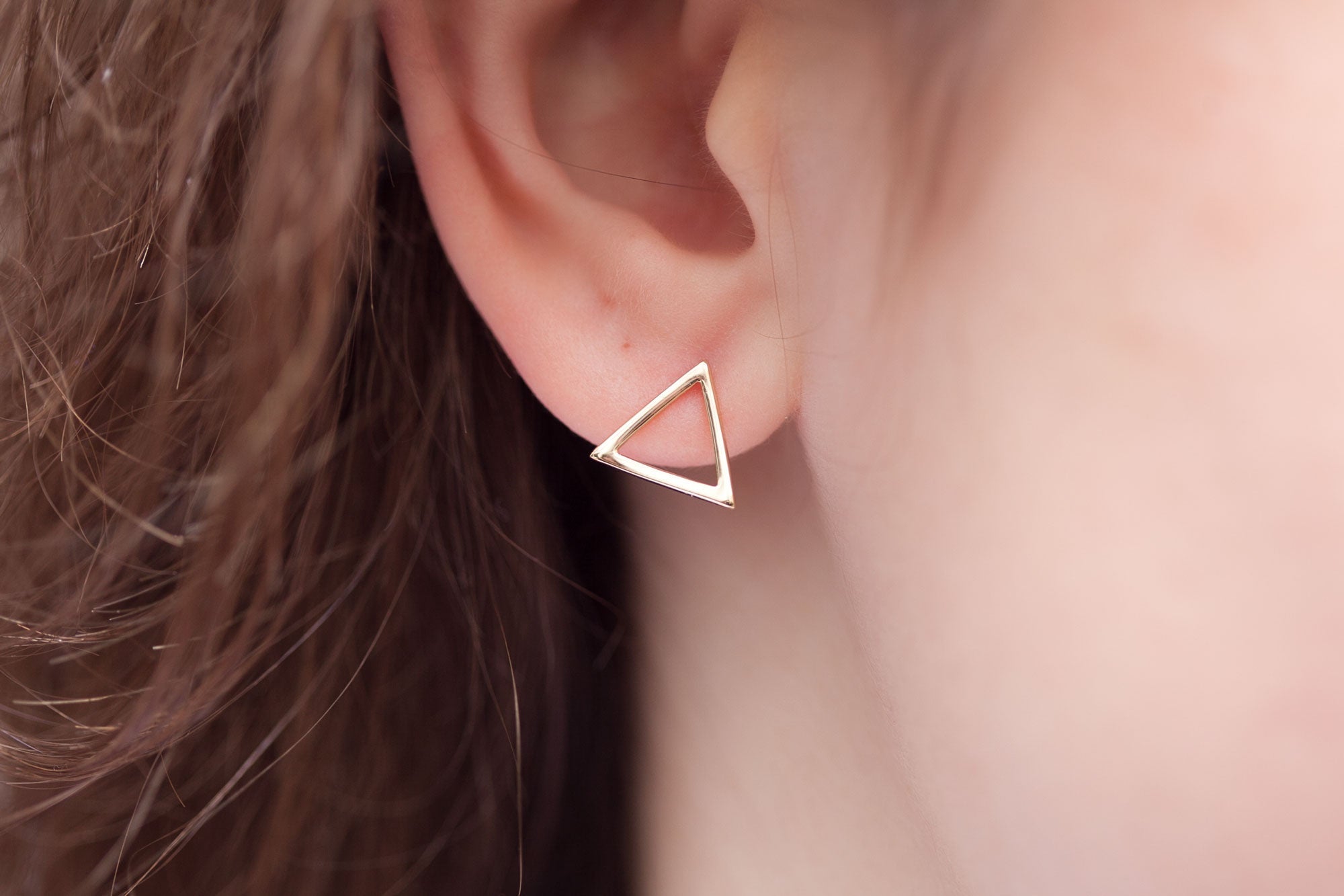 Ohrringe Ohrstecker Dreieck Vergoldet - Minimalistischer Schmuck | Shop Nory