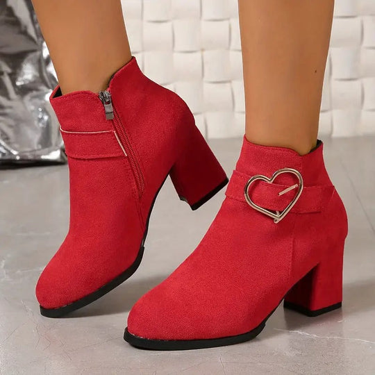 Damenstiefel mit Blockabsatz