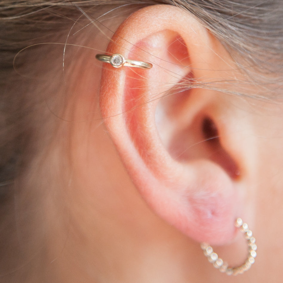 Ear Cuff mit Zirkonia vergoldet | Shop Nory
