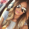 Klassische Aviator-Sonnenbrille mit Goldenem Rahmen für Damen