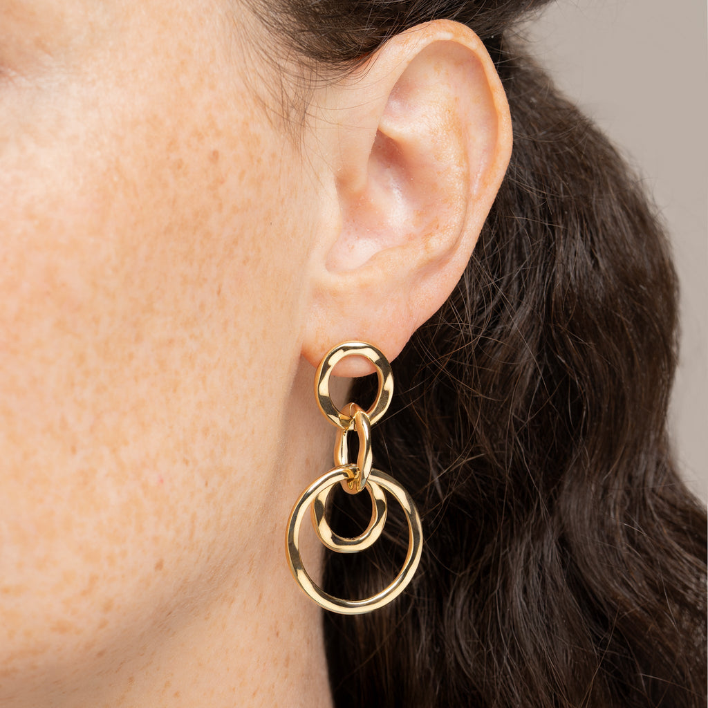 Goldfarbene Edelstahl-Ohrringe – Hängende Kreise, modernes Design | Shop Nory