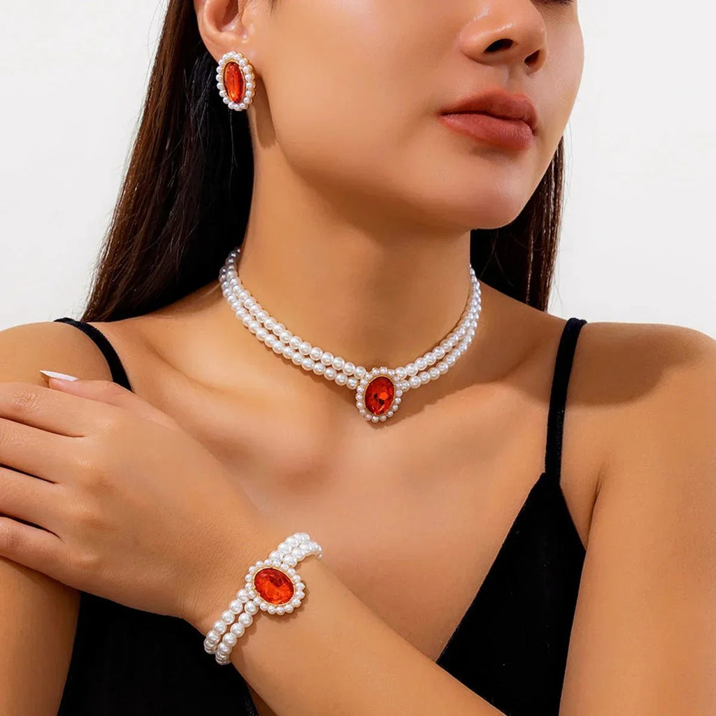 Elegantes ovales Diamant-Perlen-Halsketten-, Armband-, Ohrringe-Set