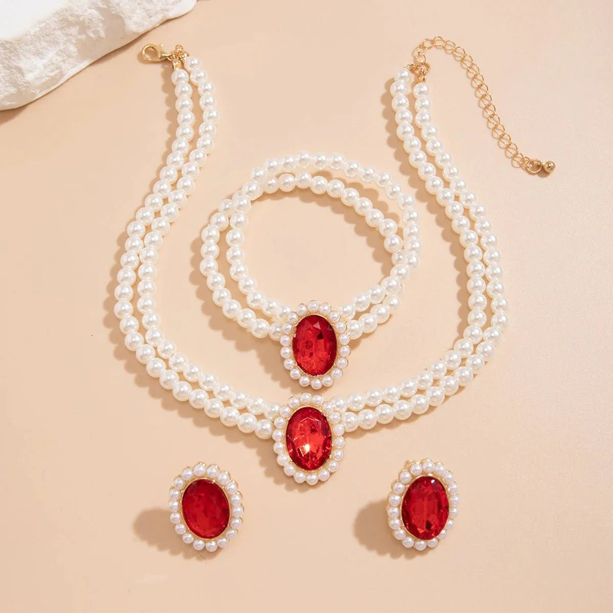 Elegantes ovales Diamant-Perlen-Halsketten-, Armband-, Ohrringe-Set