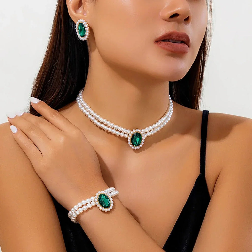 Elegantes ovales Diamant-Perlen-Halsketten-, Armband-, Ohrringe-Set
