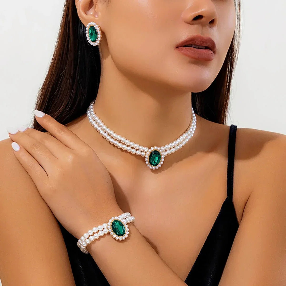 Elegantes ovales Diamant-Perlen-Halsketten-, Armband-, Ohrringe-Set