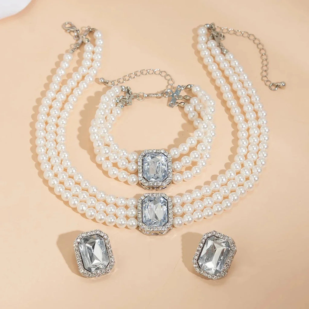 Elegantes Perlen-Diamant-Halskette, Armband und Ohrringe Set