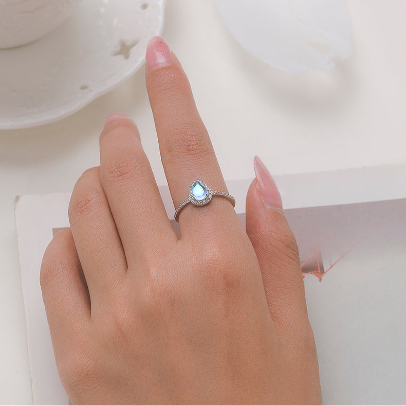 Exquisite Wasserfallring | Shop Nory
