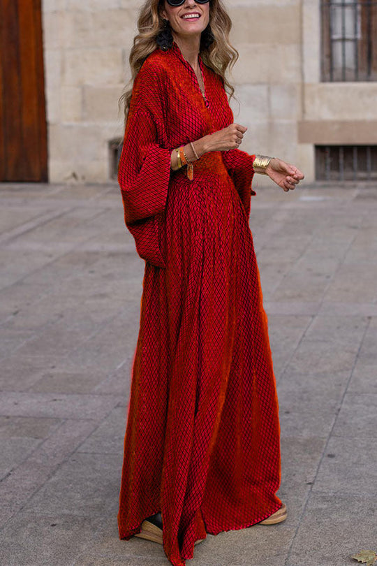 Elegantes Maxikleid mit Glockenärmeln