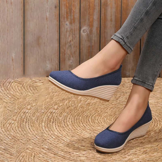 Lässige Keilschuhe