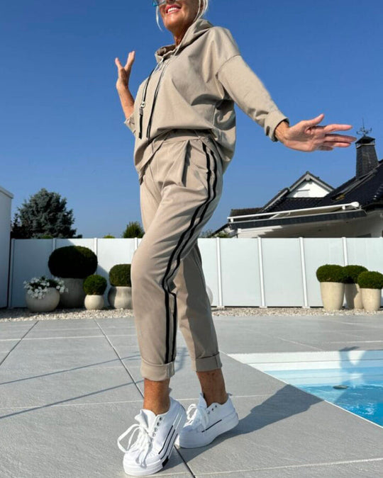 Shopnory | Zweiteilige Satz mit Damen Kapuzen Sweatshirt und Hosen