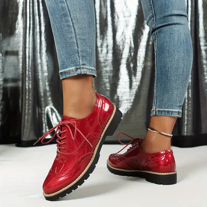 ShopNory | Lackschuhe Im Oxford-Stil mit Klobiger Sohle für Damen
