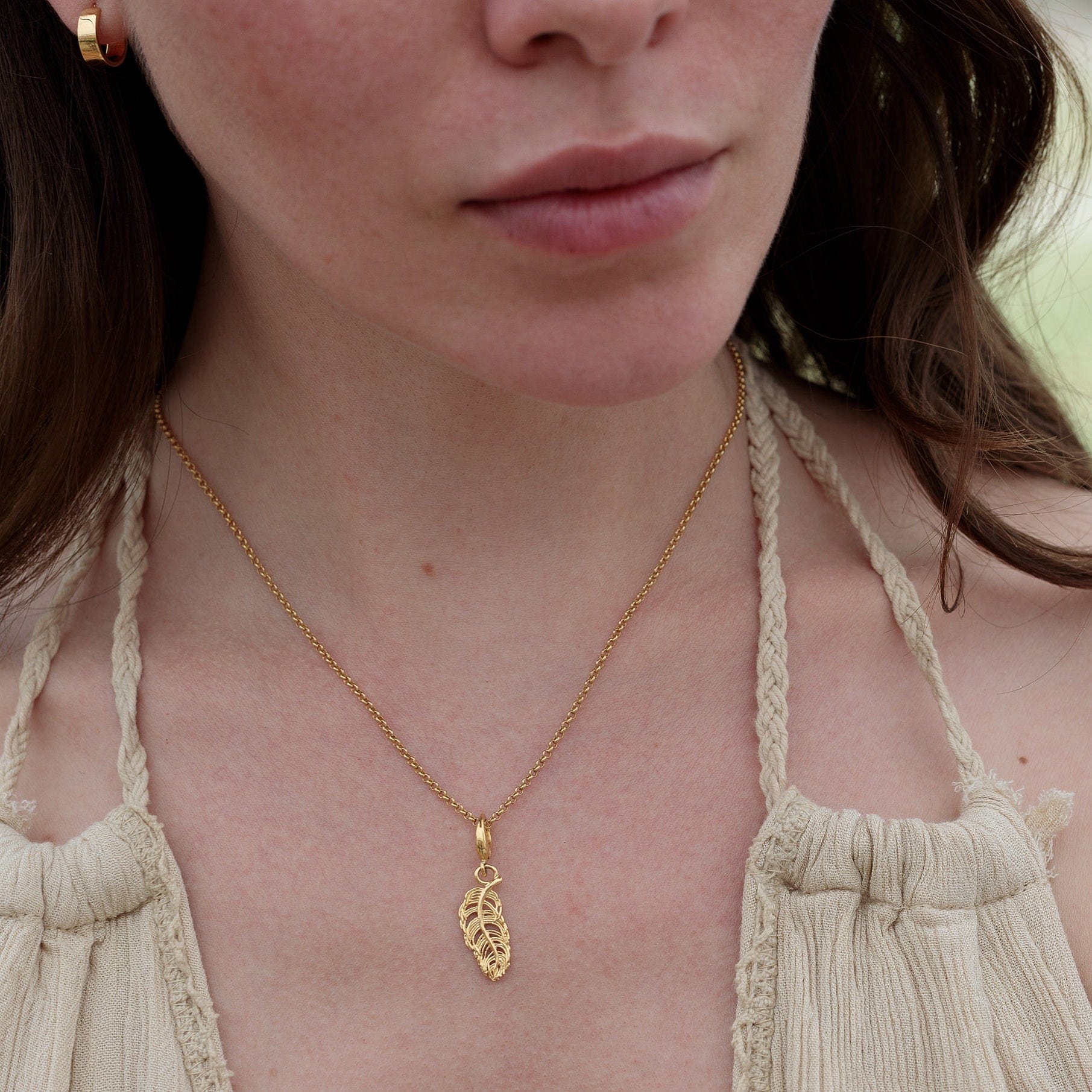 Goldfeder Anhänger Halskette | Shop Nory