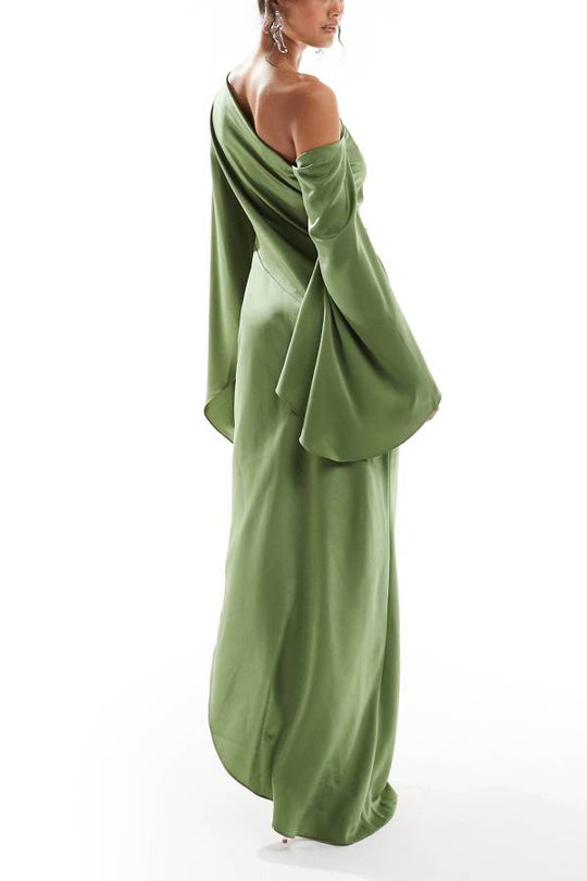 Zayla Satin Asymmetrisches Ein Schulter Glockenärmel Schlitz Maxi Kleid