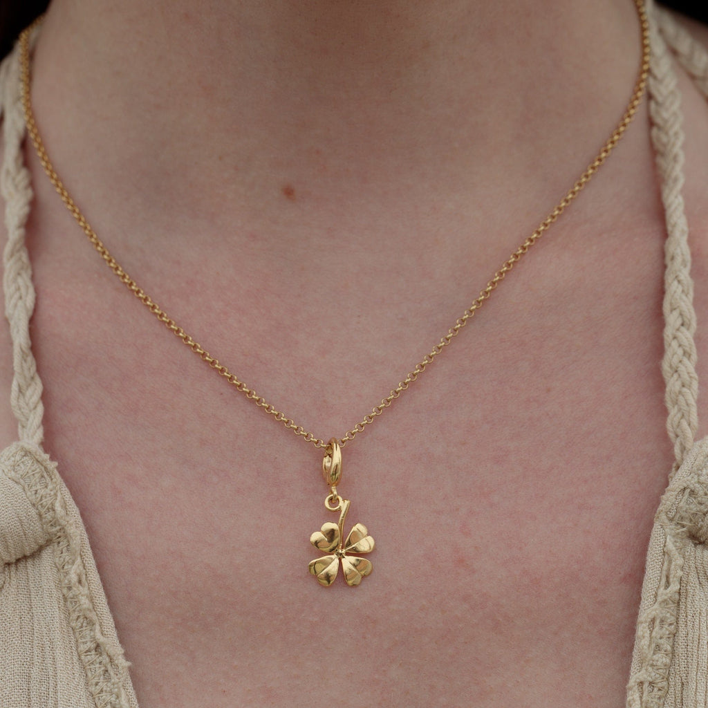 Gold Vierblättriges Kleeblatt Charm Halskette | Shop Nory