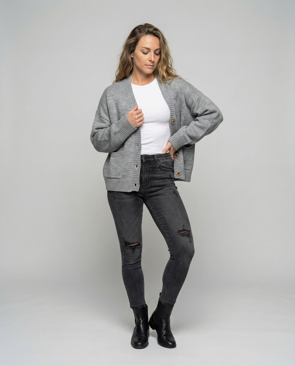 Strickjacke Damen lässig mit Knopfverschluss und großen Taschen