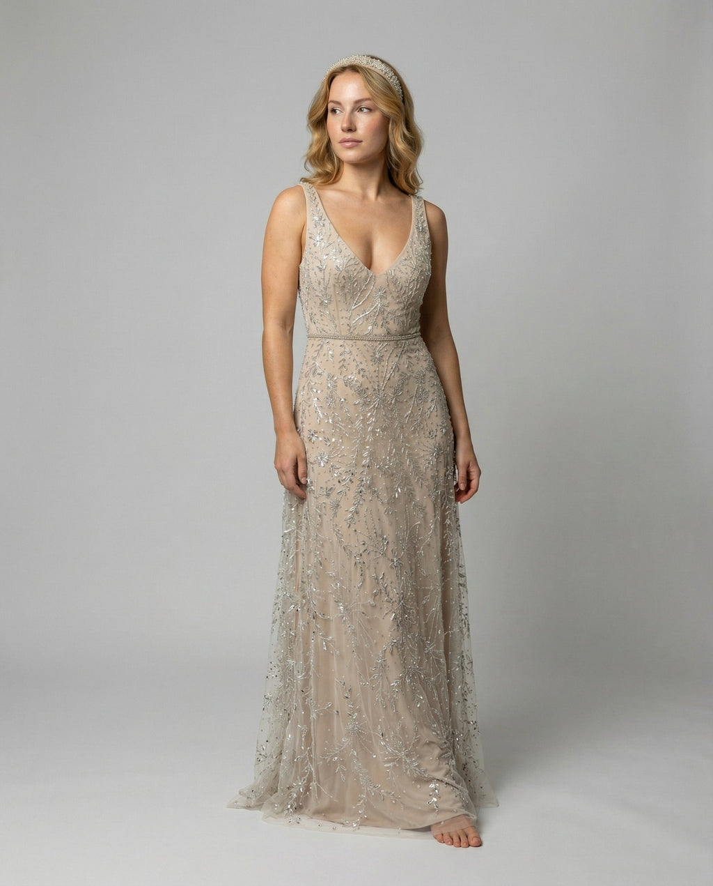 Luxuriöses Damen Abendkleid mit Bestickten Schimmernden Akzenten | Shopnory