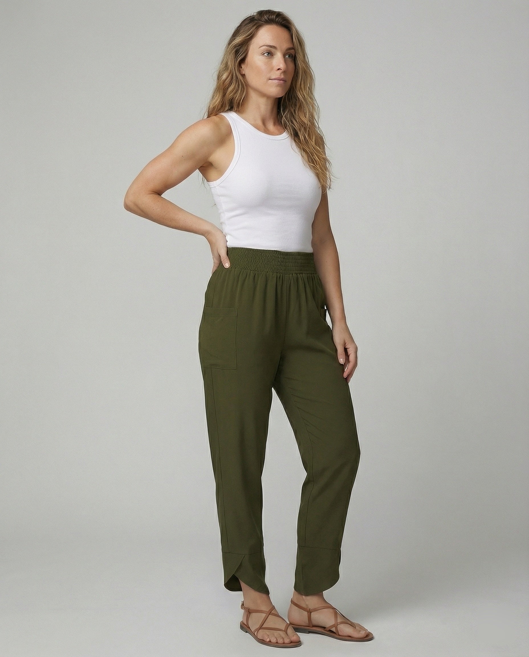 Damen elastische Freizeithose mit praktischen Taschen Shopnory